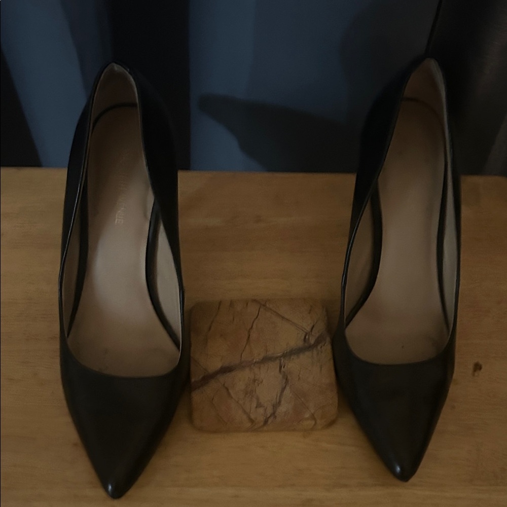 Saks Fifth Avenue Classic Black Heels